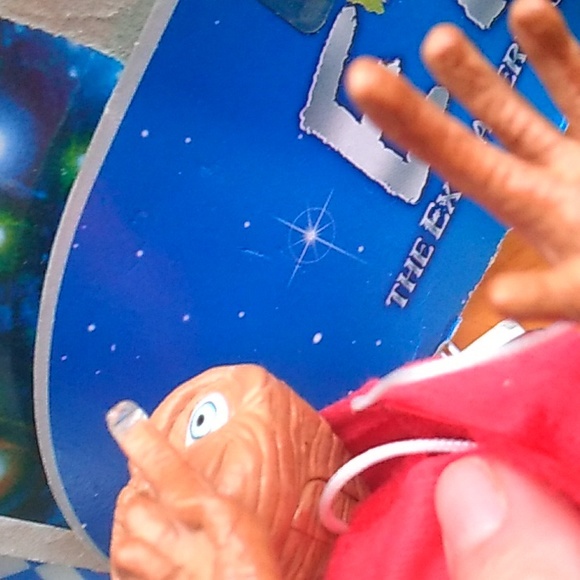 👽  E.T. Extra Terrestrrial InterActive RED HOODIE Vintage PRISTINE - Picture 2 of 16